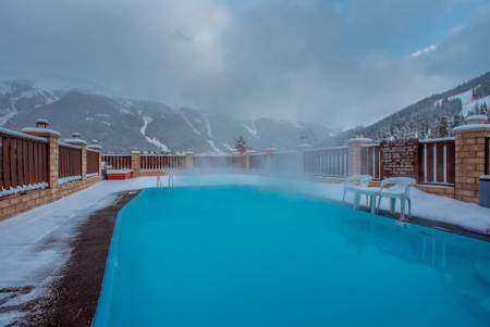 Copper Lodging with Hot Tub