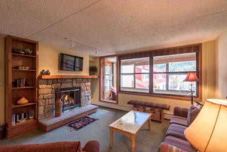 Village Square - Copper Mountain Lodging