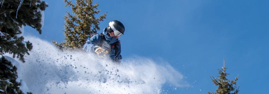 powder skiing at copper mountain colorado